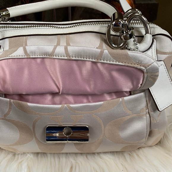 Coach Cross Body Satchel - Picture 3 of 6